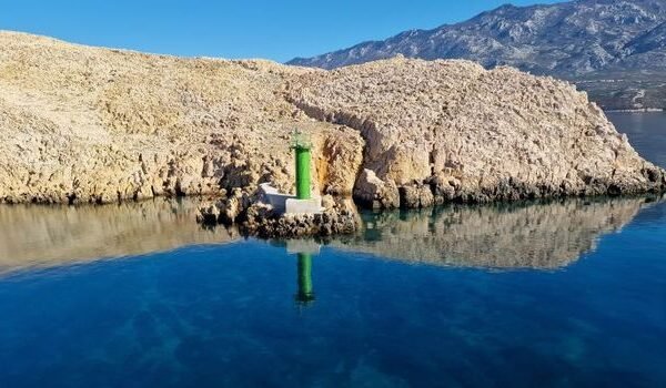 Discovering Plotcher: Exploring the Charms of Croatia's Seaside Gem