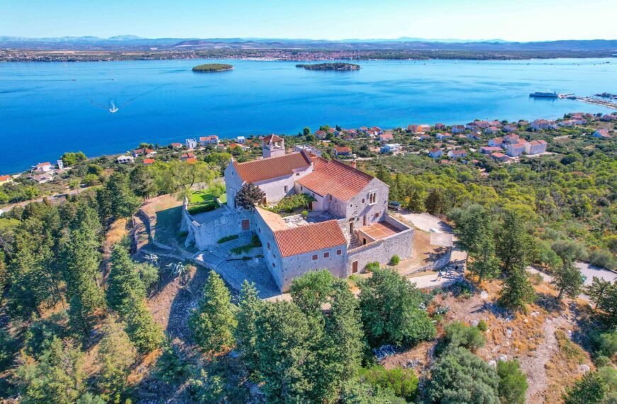 Discovering the Delights of Pašman: Exploring Zadar's Charming Island Paradise